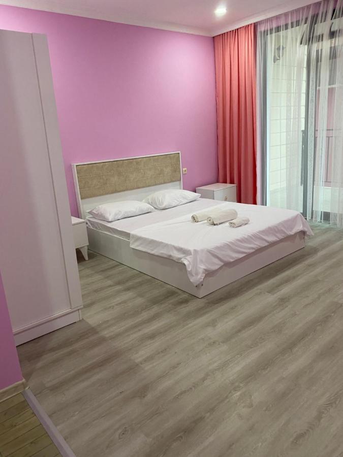 Guest House Etm ماكينجاوري المظهر الخارجي الصورة