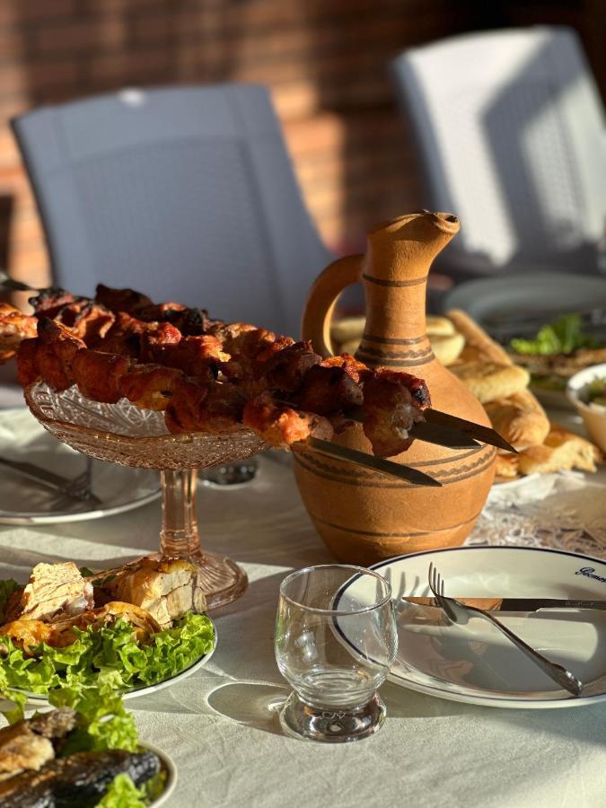 Guest House Etm ماكينجاوري المظهر الخارجي الصورة