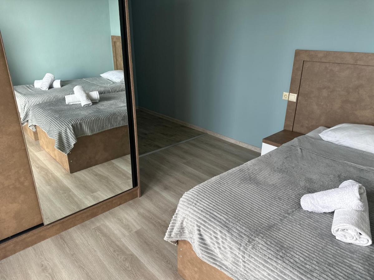 Guest House Etm ماكينجاوري المظهر الخارجي الصورة