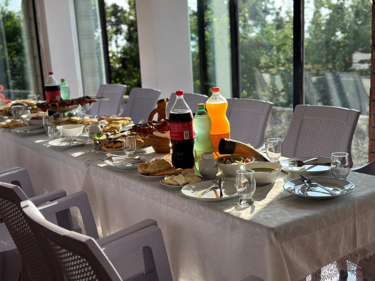 Guest House Etm ماكينجاوري المظهر الخارجي الصورة